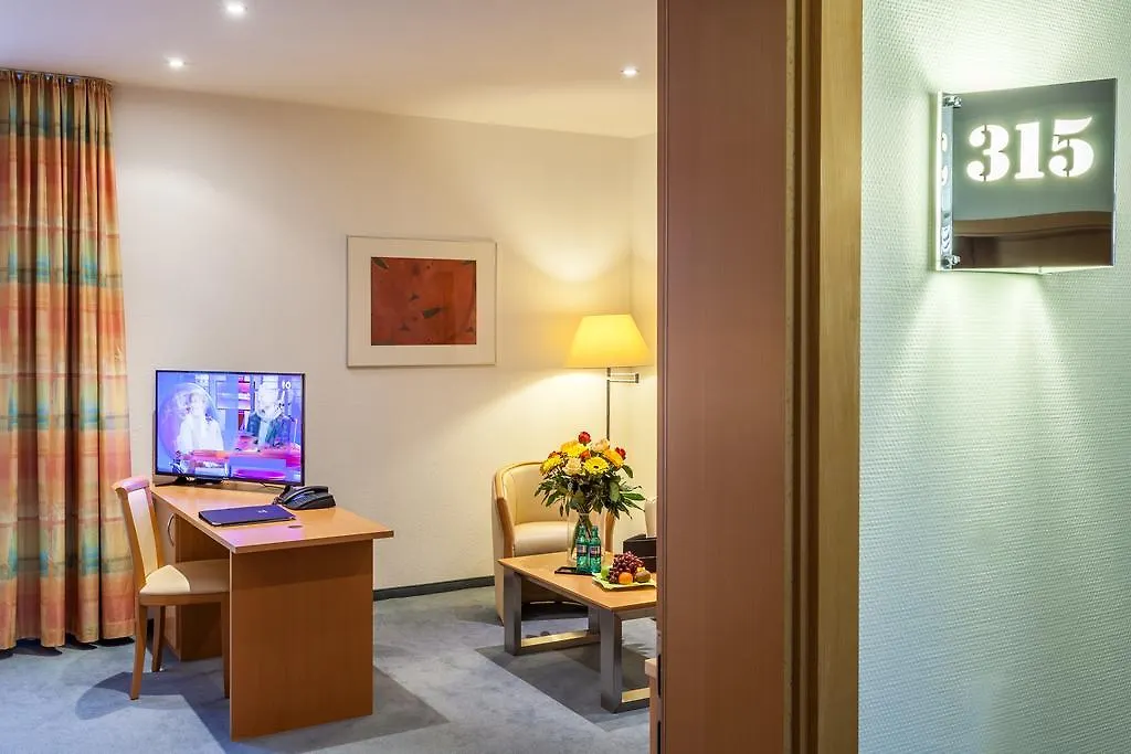 Fffz Hotel Tagungshaus Dusseldorf Germany