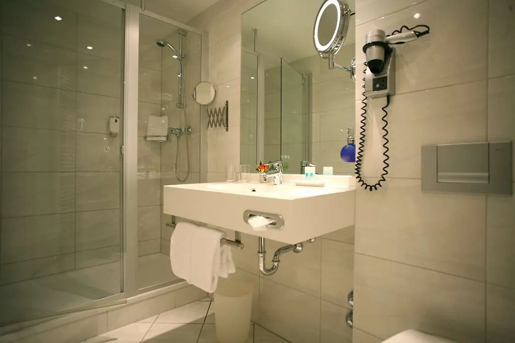 Fffz Hotel Tagungshaus Dusseldorf